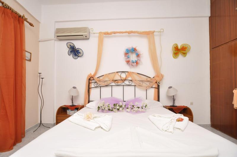 Apartment with Sea View image 2