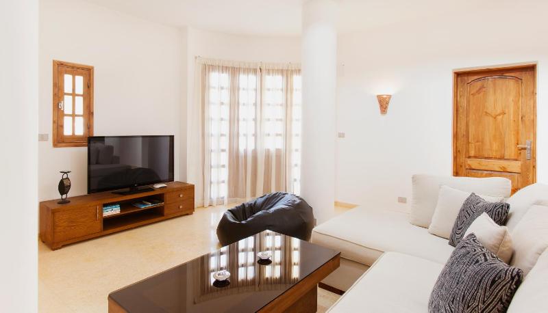 Red Rock Apartments - image 15