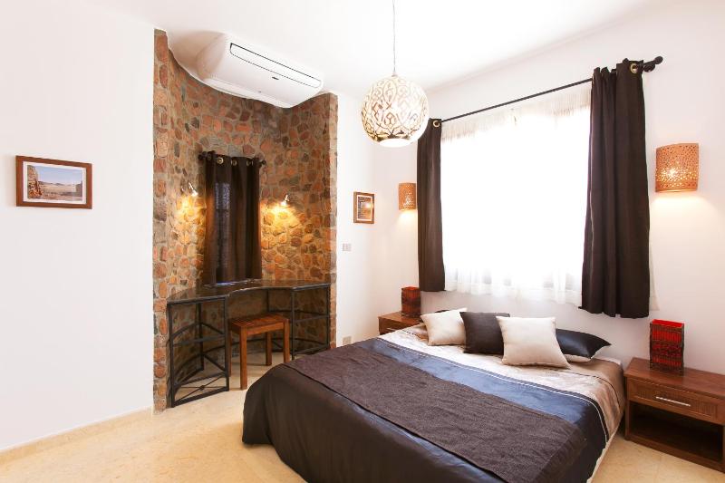 Red Rock Apartments - image 35