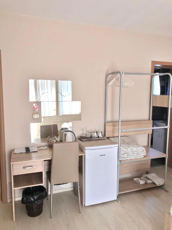 Deluxe Double Room image 4
