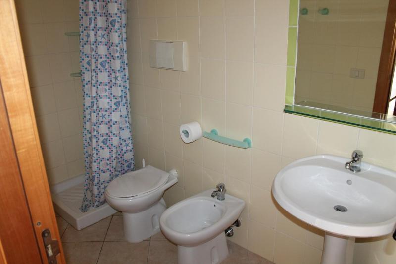 Two-Bedroom House image 2