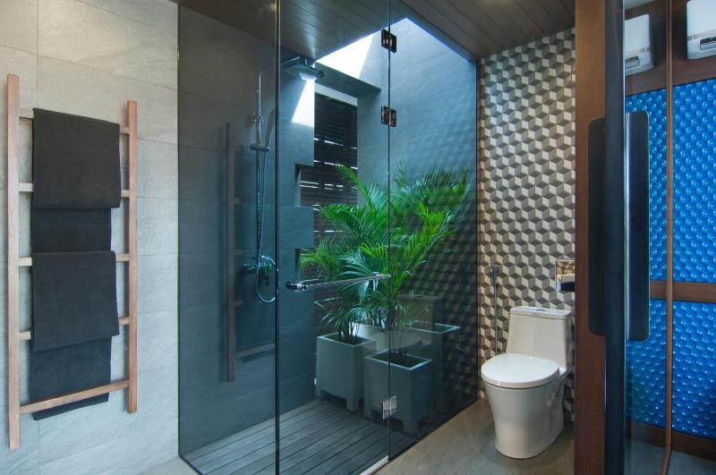 4BR Villa Jumat - Minggu Villas Seminyak - image 29