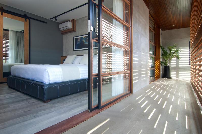 4BR Villa Jumat - Minggu Villas Seminyak - image 49