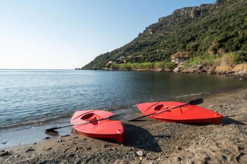 House just on the beach -included 2 canoe 2 bicycles - image 18