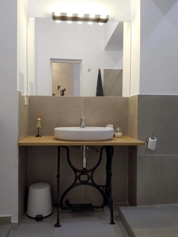 Art & Cozy Apartments - image 17