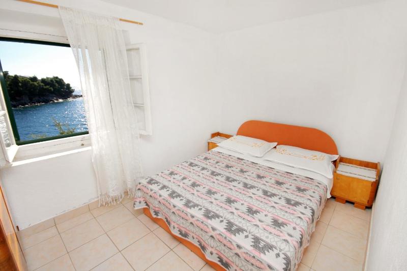 Two-Bedroom Apartment with Terrace and Sea View image 1