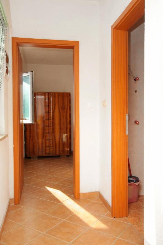 One-Bedroom Apartment with Terrace and Sea View image 2