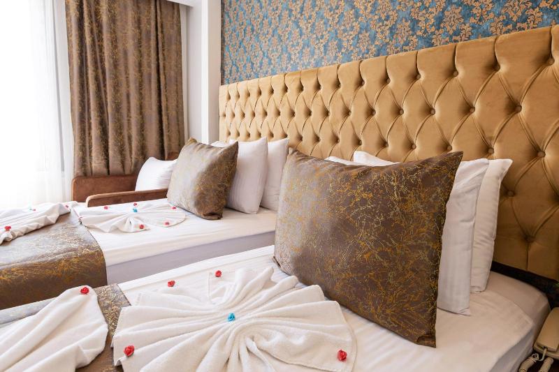 Triple Room image 4
