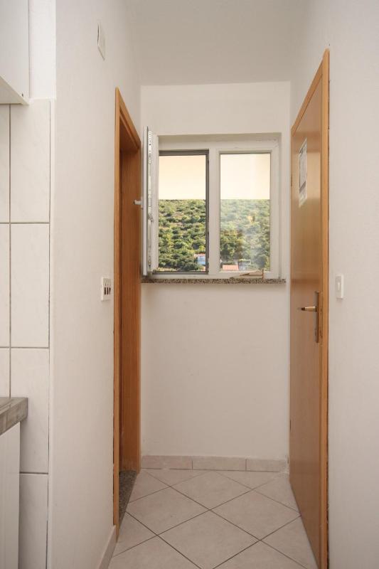 One-Bedroom Apartment with Balcony image 2