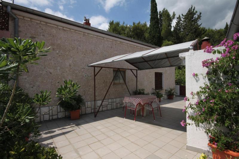 Two-Bedroom Apartment with Terrace and Sea View image 3