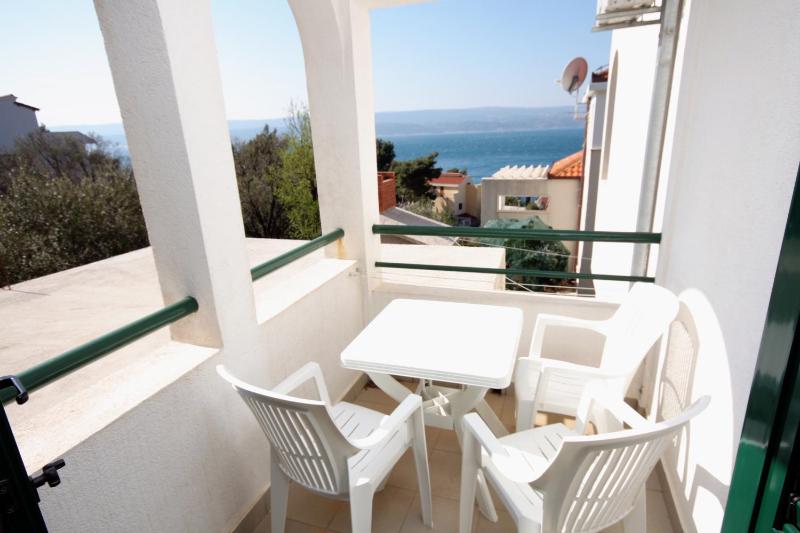 Studio with Terrace and Sea View image 3