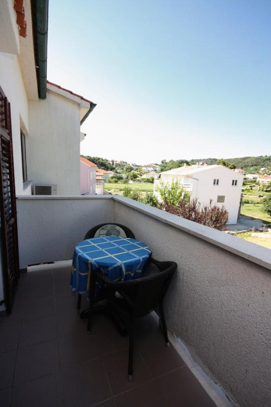 Double Room with Balcony image 3