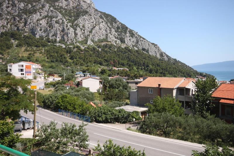 Double Room with Terrace and Sea View   image 3