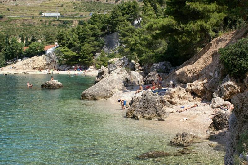 Apartments by the sea Nemira Omis - 13055 - image 31
