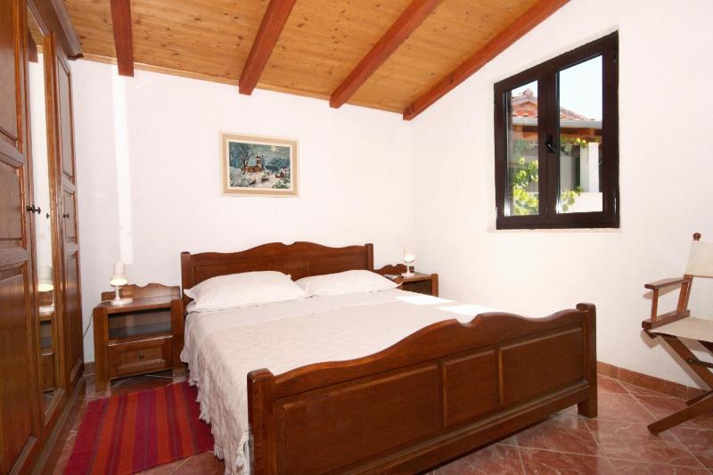 Two-Bedroom Apartment with Balcony image 1