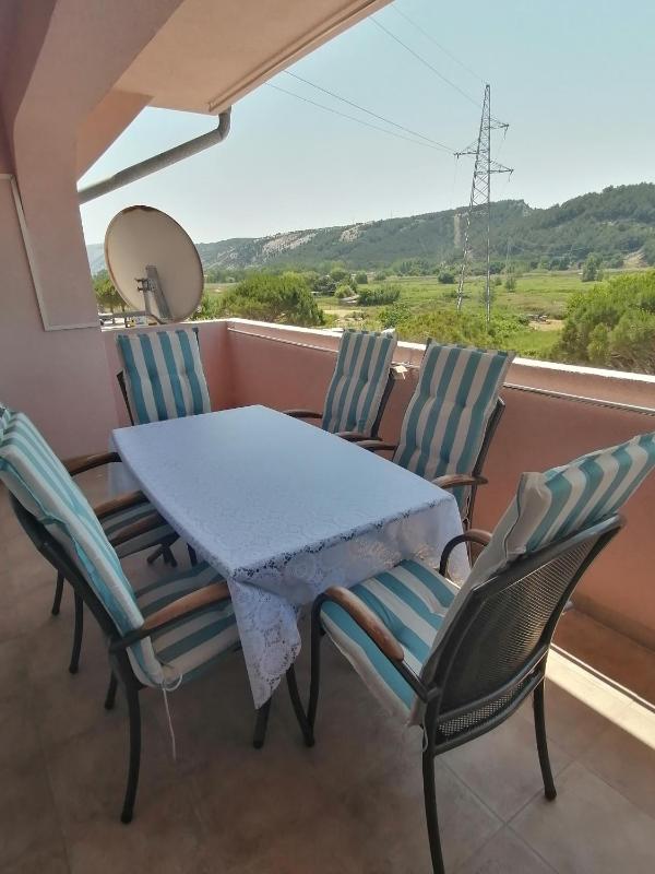 Two-Bedroom Apartment with Terrace image 4