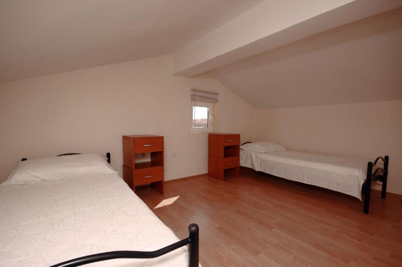 Apartments by the sea Duce Omis - 4852 - image 45