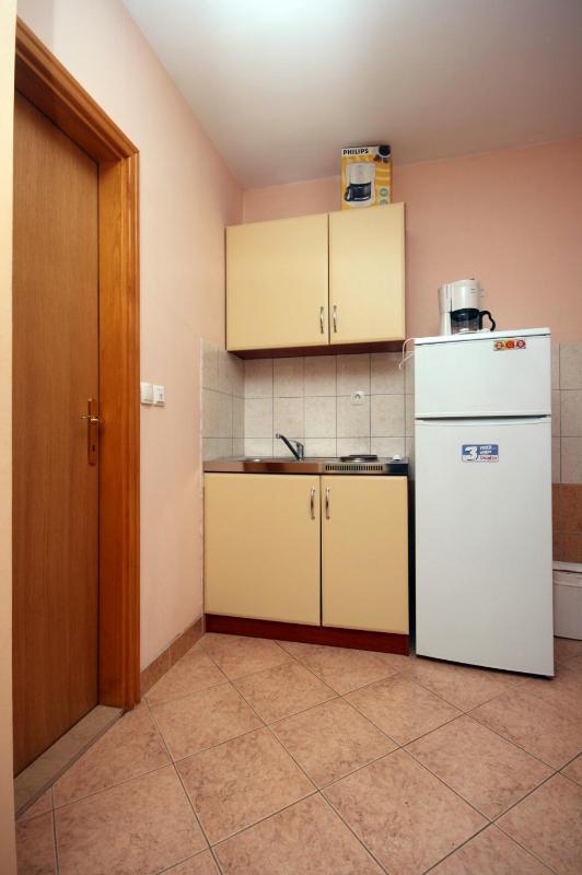 Apartments by the sea Duce Omis - 4852 - image 16