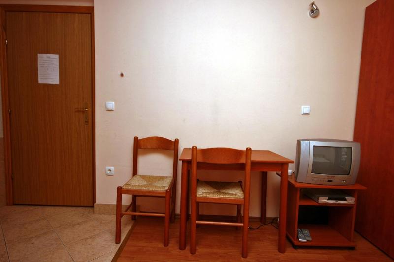 Apartments by the sea Duce Omis - 4852 - image 3