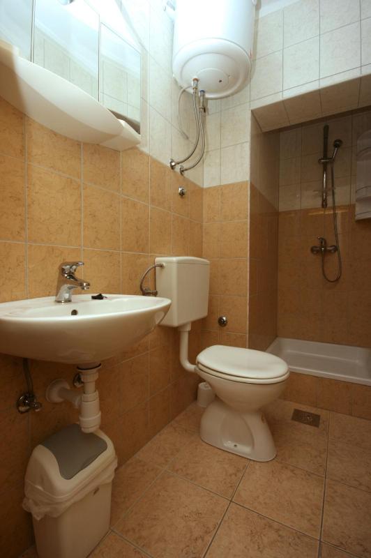 Apartments by the sea Duce Omis - 4852 - image 7