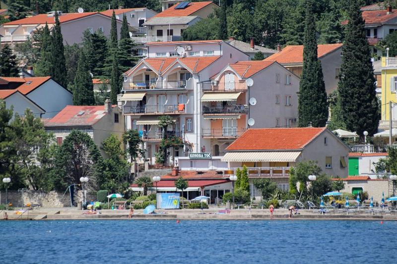 Apartments by the sea Selce Crikvenica - 5206 - image 1