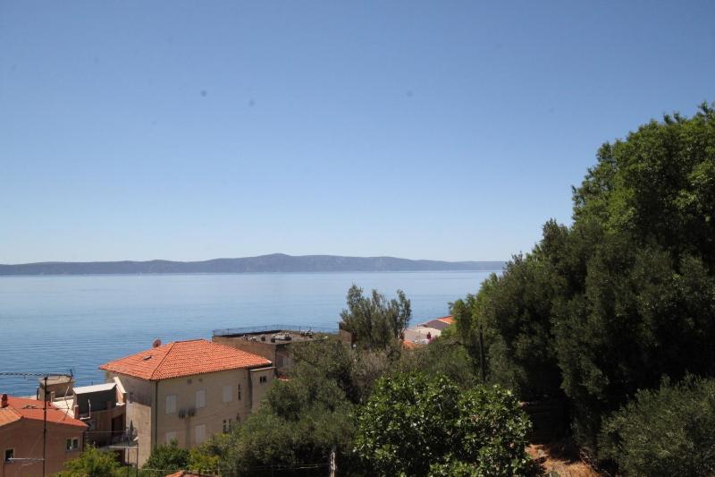 Two-Bedroom Apartment with Terrace and Sea View image 3