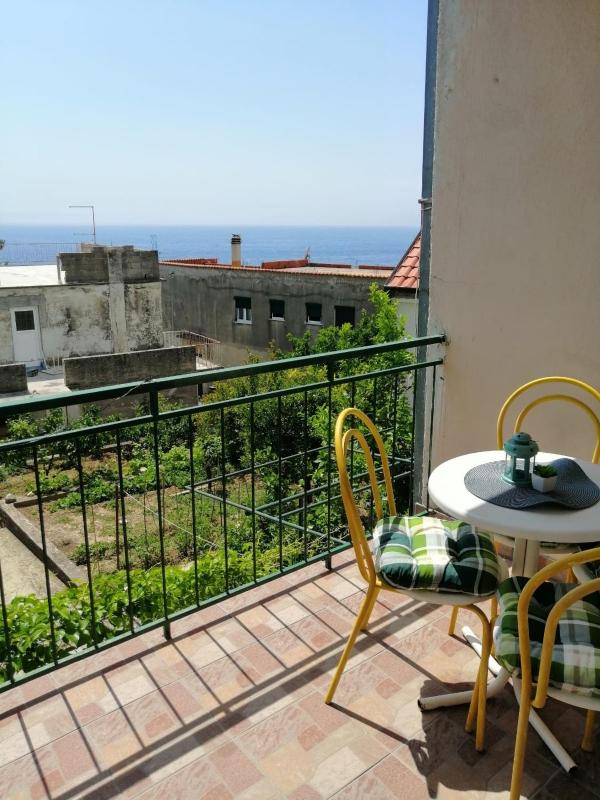 Two-Bedroom Apartment with Terrace and Sea View image 4