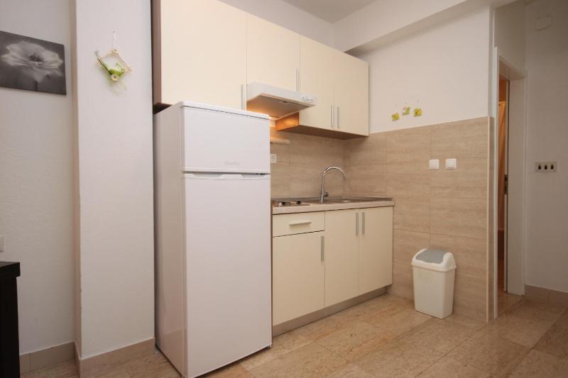 Apartments with parking space Podgora Makarska - 6911 - image 17