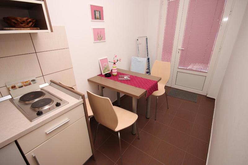 Apartments with parking space Podgora Makarska - 6911 - image 19