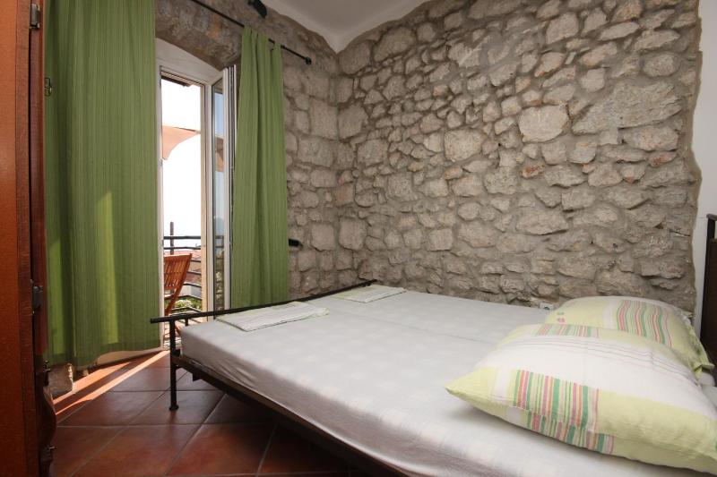 Two-Bedroom Apartment with Balcony and Sea View image 1