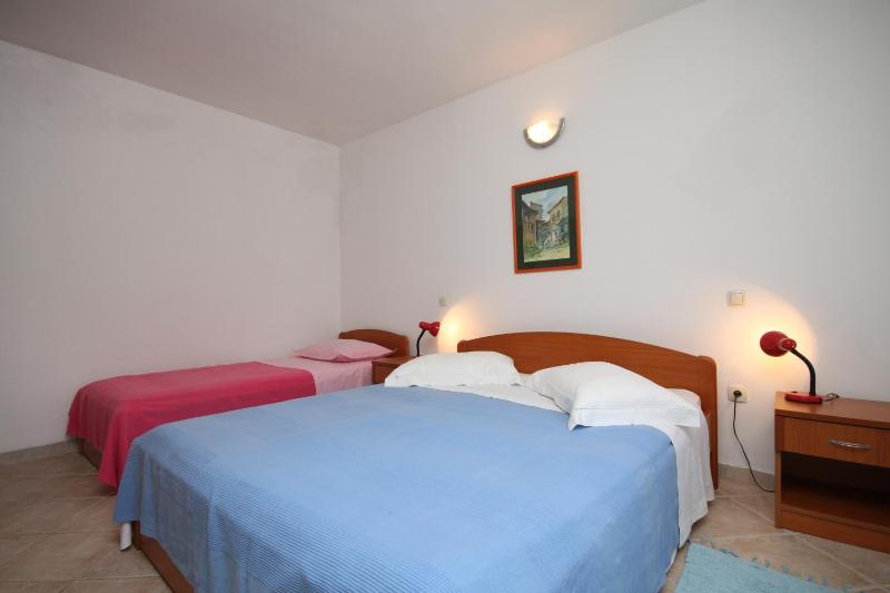 One-Bedroom Apartment with Balcony image 4