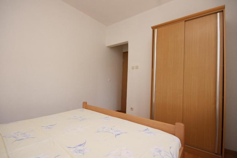 Two-Bedroom Apartment with Terrace and Sea View image 4