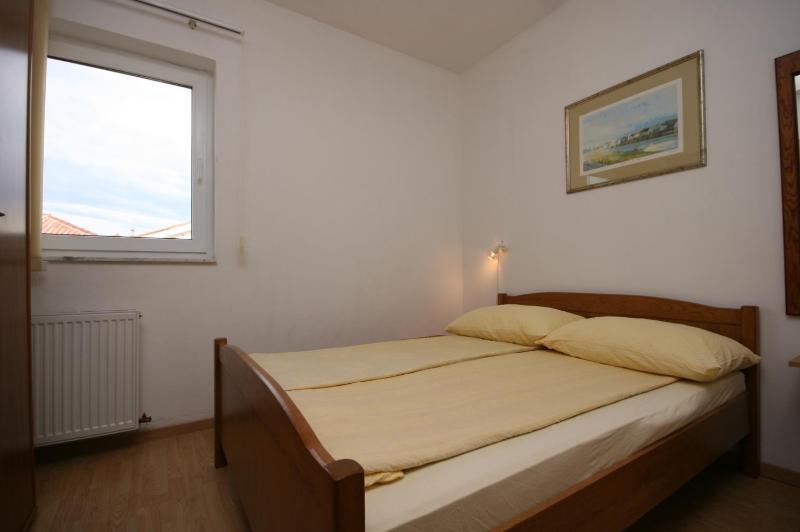 Apartments by the sea Mandre Pag - 6537 - image 20
