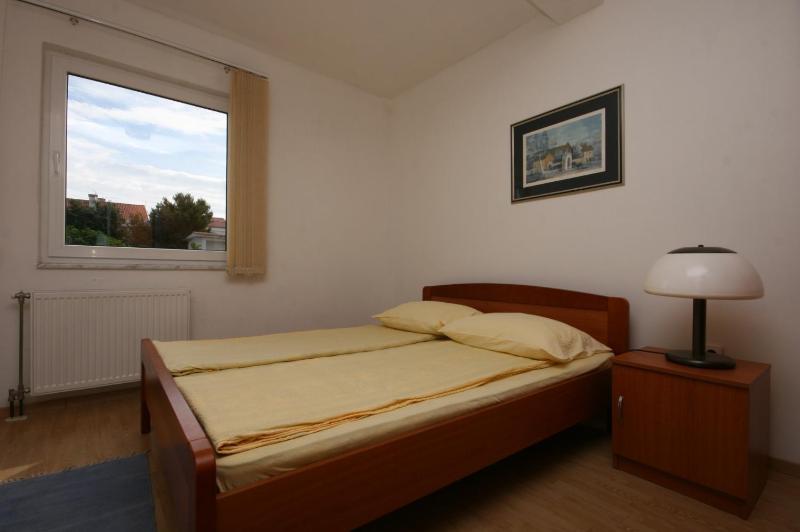 Apartments by the sea Mandre Pag - 6537 - image 36