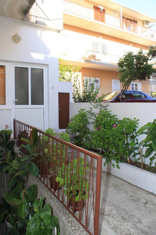Apartments with parking space Baska Voda Makarska - 6854 - image 14