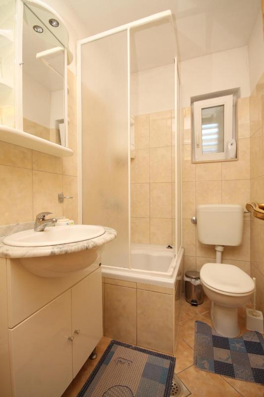 Apartments with parking space Baska Voda Makarska - 6854 - image 18