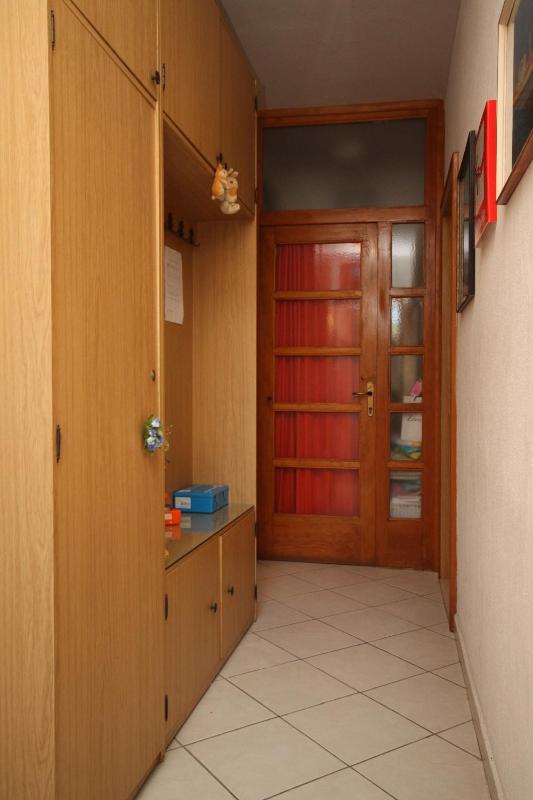 Apartments with parking space Baska Voda Makarska - 6854 - image 2