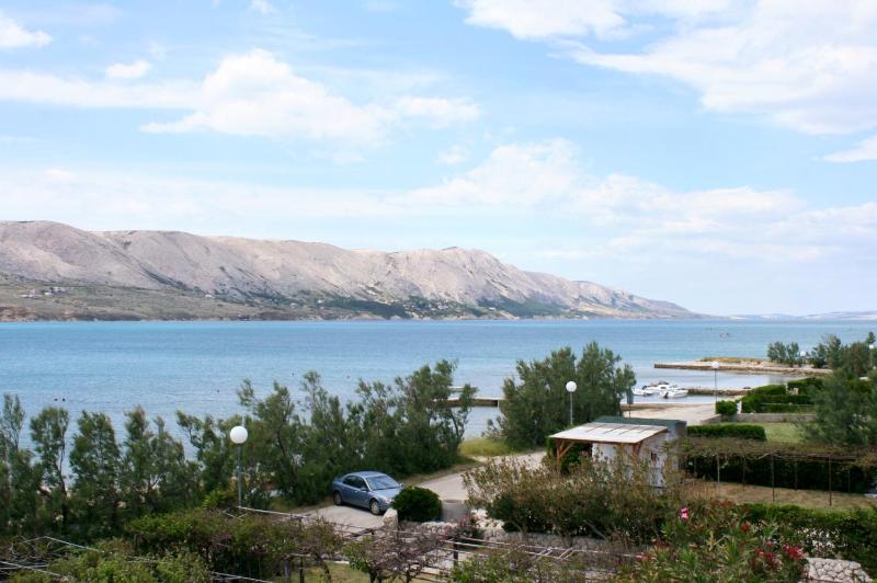 Two-Bedroom Apartment with Terrace and Sea View image 3