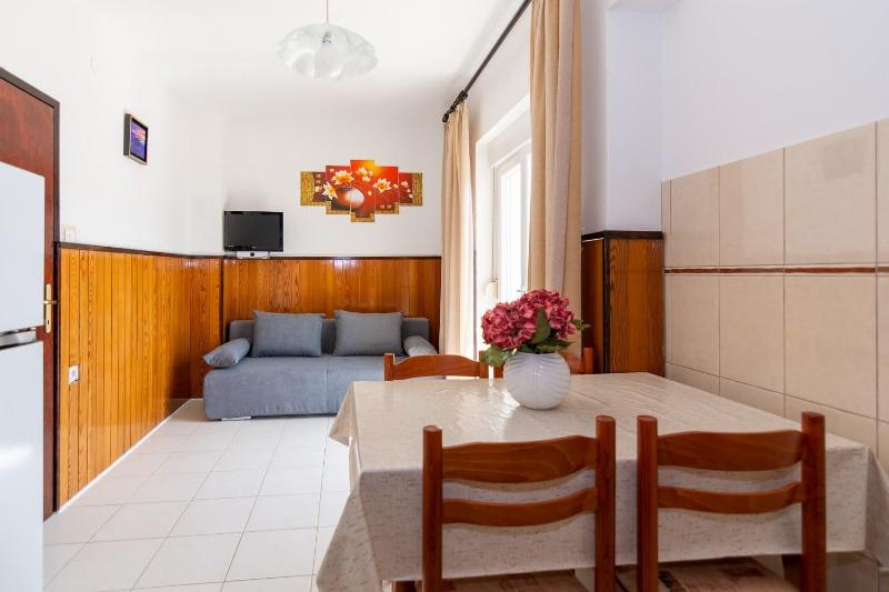 Apartments by the sea Pag - 6448 - image 19