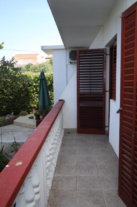 Two-Bedroom Apartment with Terrace image 4