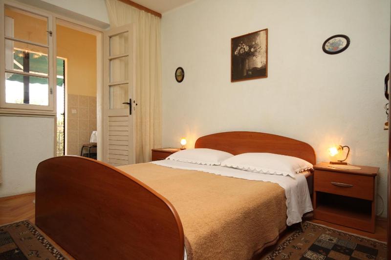 Apartments by the sea Podgora Makarska - 6670 - image 6