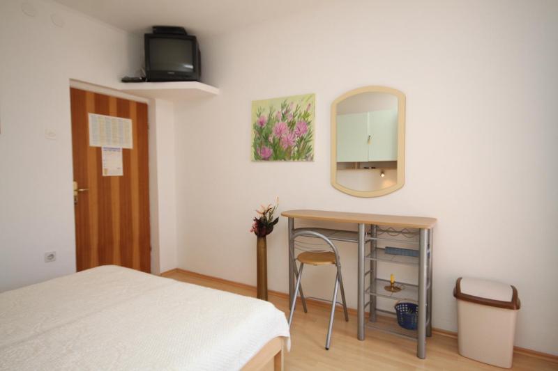 Studio with Balcony and Sea View image 4