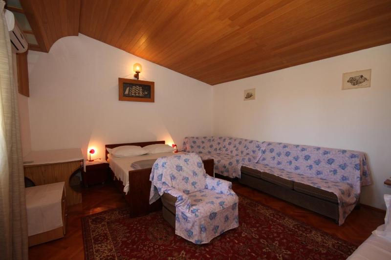 Apartments and rooms by the sea Baska Voda Makarska - 6748 - image 13