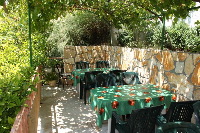 Apartments by the sea Zivogosce - Porat Makarska - 6699 - image 15