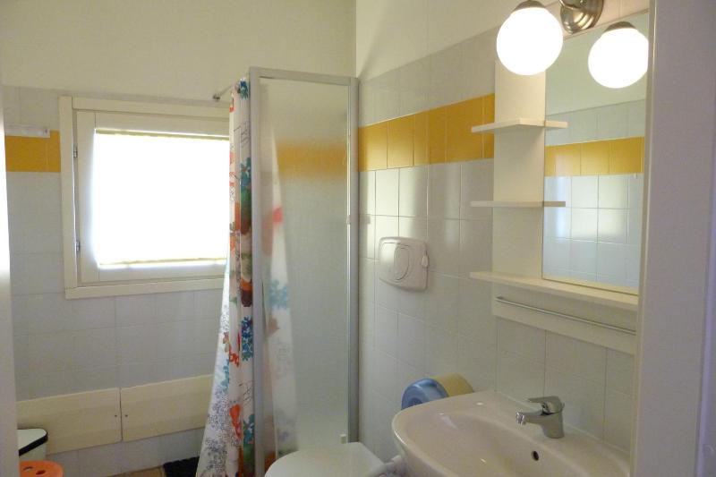 Quadruple Room with Private Bathroom image 1