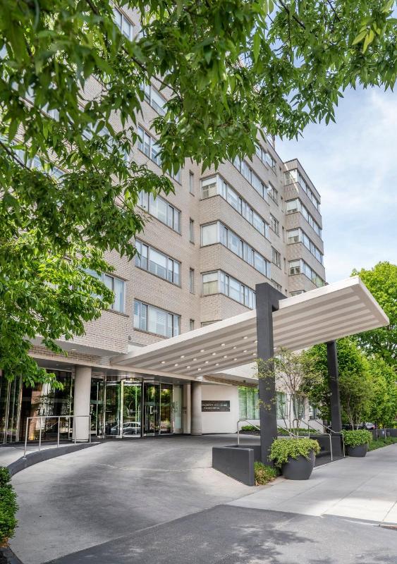 The Dupont Circle Hotel - image 1