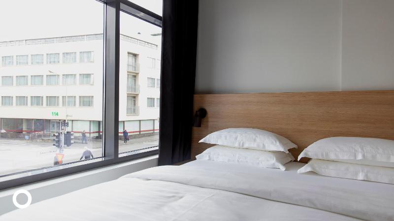 Small Double Room image 3