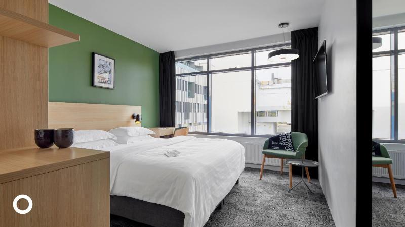 Standard Double or Twin Room image 1