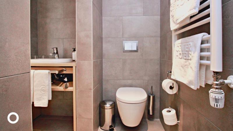 Standard Double or Twin Room image 4