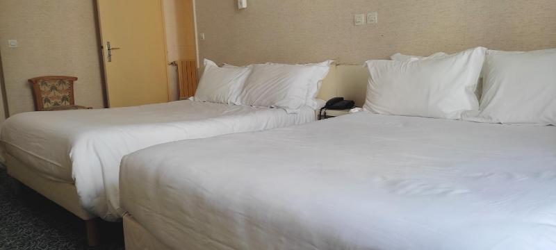 Quadruple Room image 3